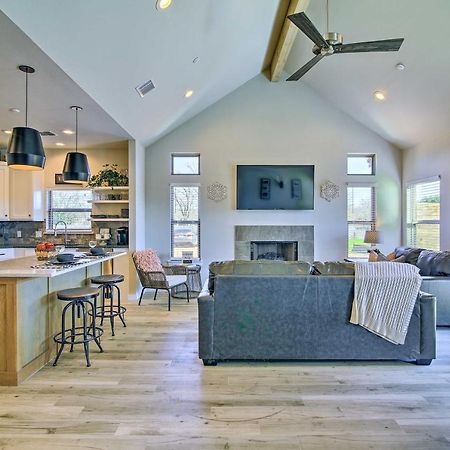 Uncorked Ranch Hill Country Home 1 Mi To Winery 프레드릭스버그 외부 사진